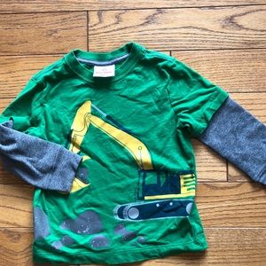 Hanna Andersson shirt!  Bulldozer shirt.  Size 90